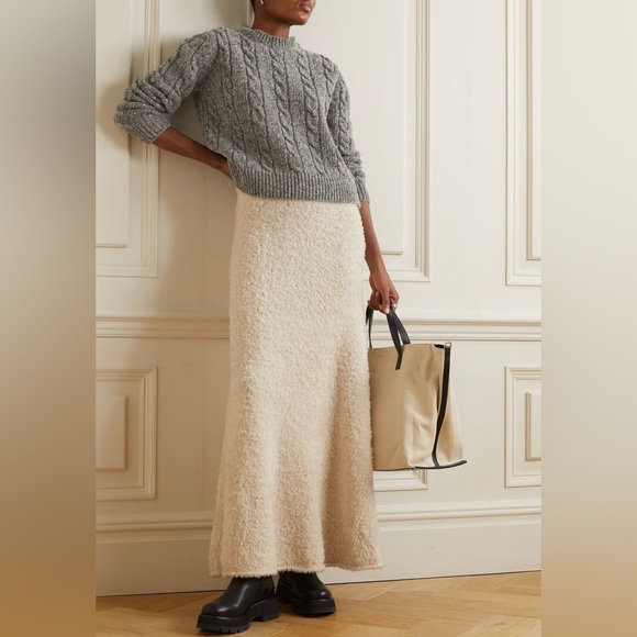 ALIS Dresses & Skirts - ALIS Vintage Iceland 100% Wool Maxi Skirt Cream Black Women's Size Medium